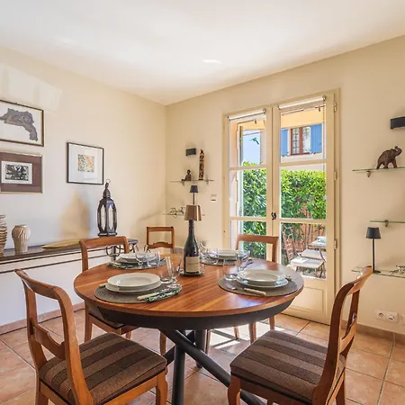 Les Migraniers 2 By Interhome Grimaud